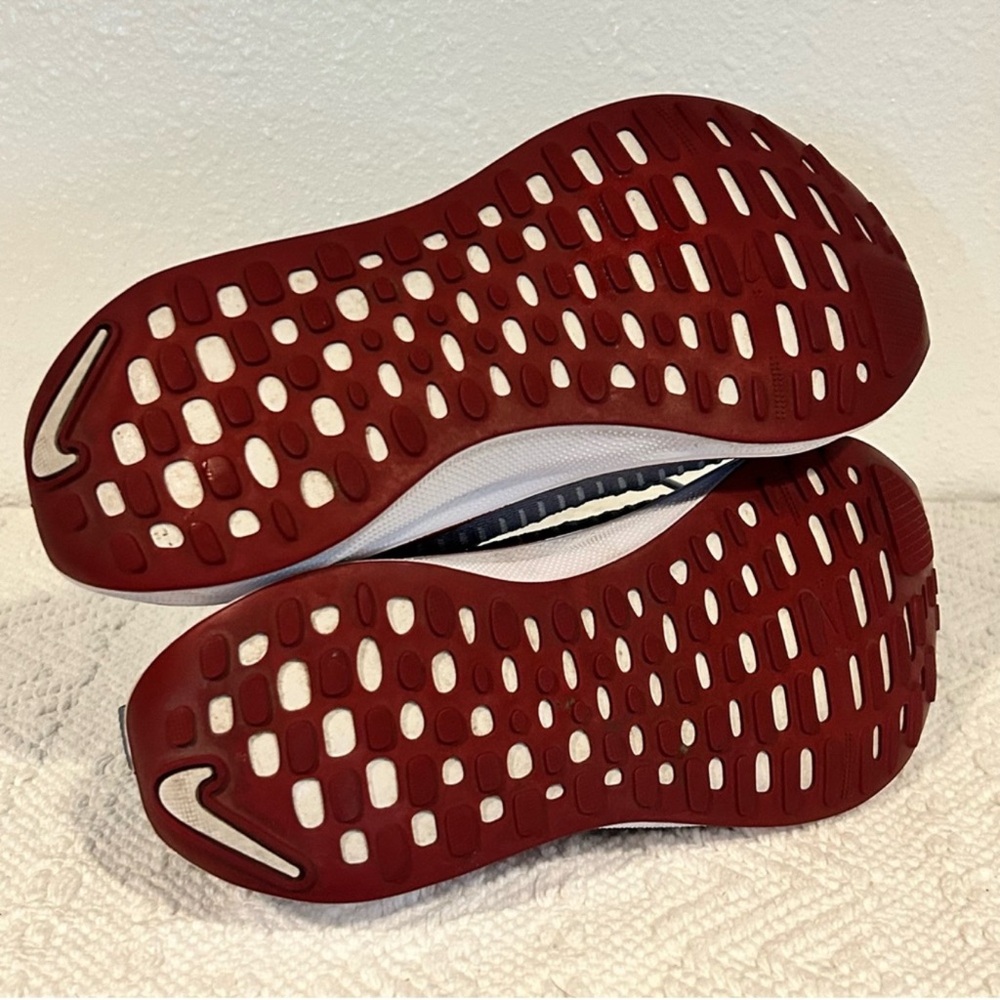 Nike Gray and Red Athletic Shoes - Picture 6 of 7